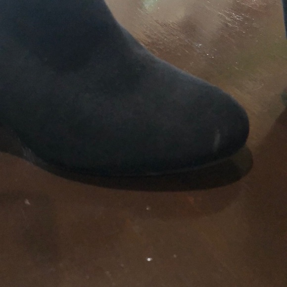 Express Booties - Picture 2 of 3